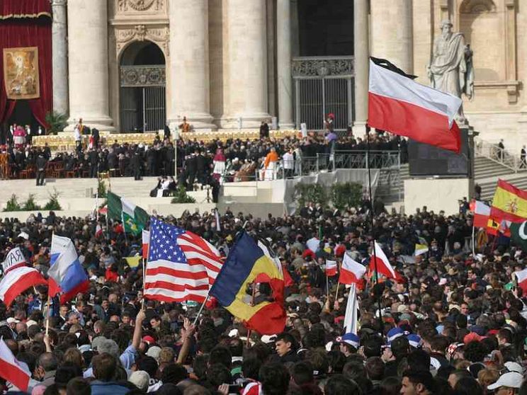 Cresce numero cattolici nel mondo, sono 1,32 miliardi