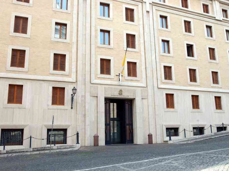 Coronavirus, positivo un residente a Casa Santa Marta