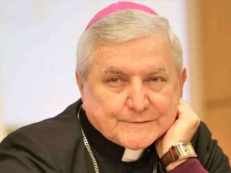 Lascia il vescovo Janiak. Fu accusato di aver coperto abusi