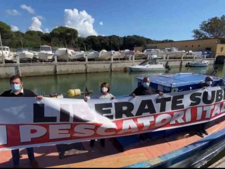 Il Papa incontra le famiglie dei pescatori siciliani sequestrati in Libia