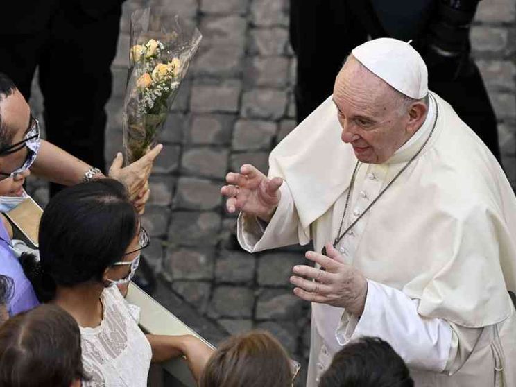 Coppie omosessuali, sì alla tutela civile ma niente confusione col matrimonio