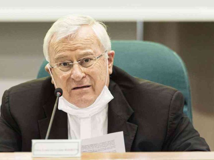 Positivo il cardinale Bassetti: affronto il momento con fede e speranza