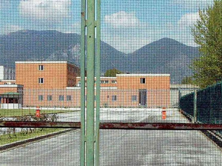 Il carcere e quella riforma attesa da anni. Intanto 150 contagi