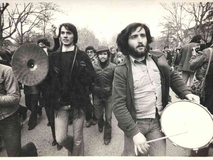 Se da rinchiudere per «bene» sono quelli del Sessantotto