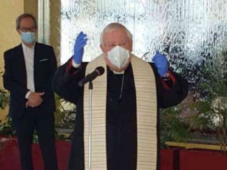 Bassetti resta stazionario. Il pellegrinaggio di preghiera dei giovani ad Assisi