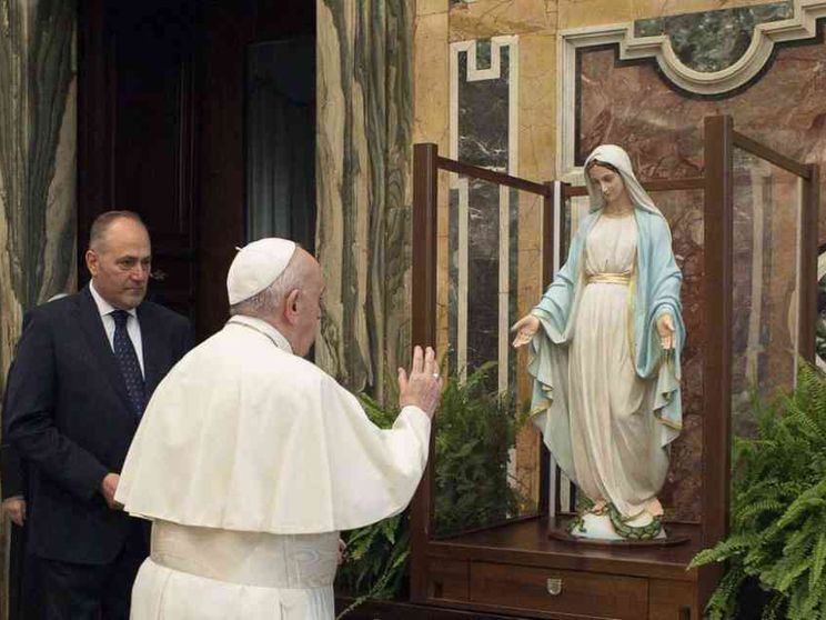 La Beata Vergine della Medaglia Miracolosa in Italia per dare speranza