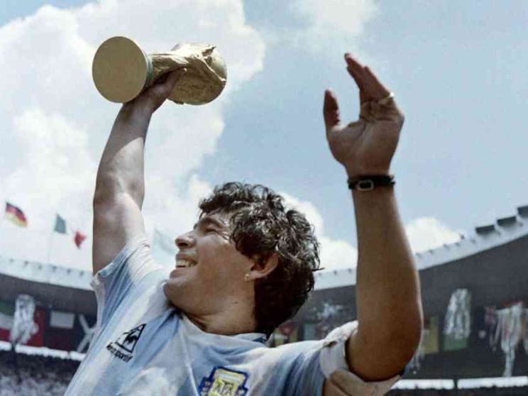 Il mito di Maradona raccontato dal «suo» telecronista, Victor Hugo Morales