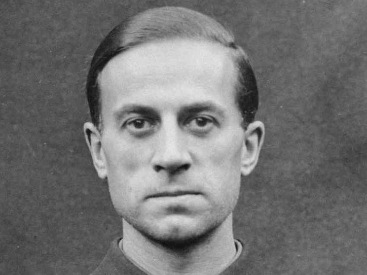 Bello è pulito. Karl Brandt e il (nostro) senso nazista del pudore