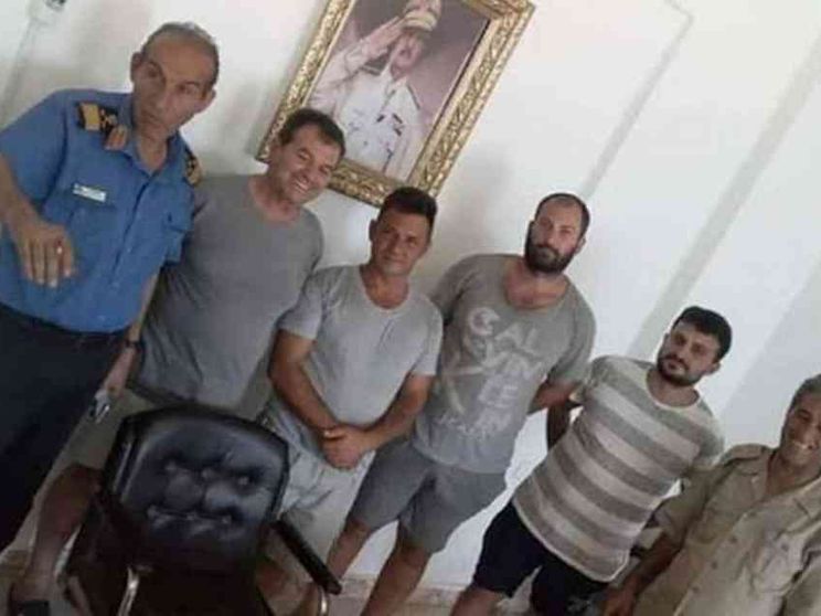 I pescatori italiani ostaggi del silenzio da 90 giorni. Il ricatto del generale