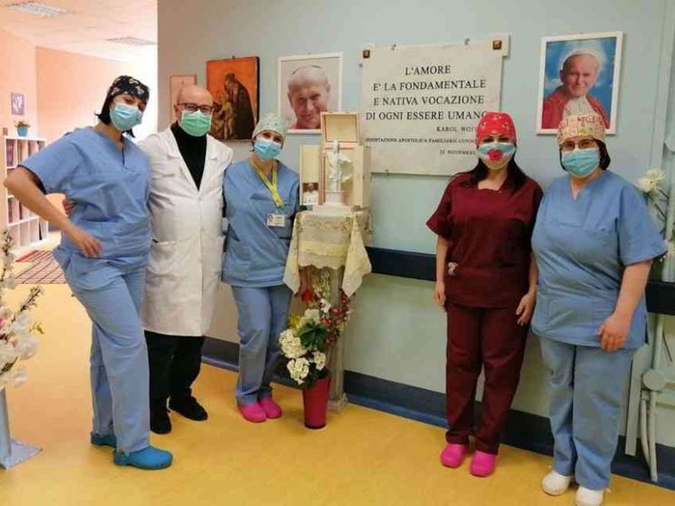 Anna, l'anziana malata terminale di Sla che ha battuto il Covid