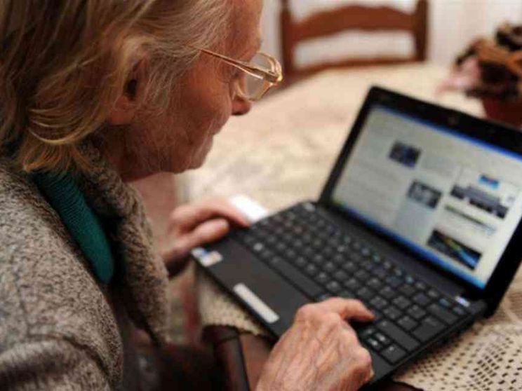 #aGiftOfWisdom: pillole di saggezza degli anziani su Natale e covid