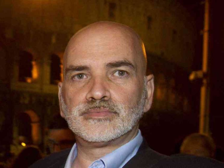 Mancuso: «Non esiste il diritto ad avere un figlio»