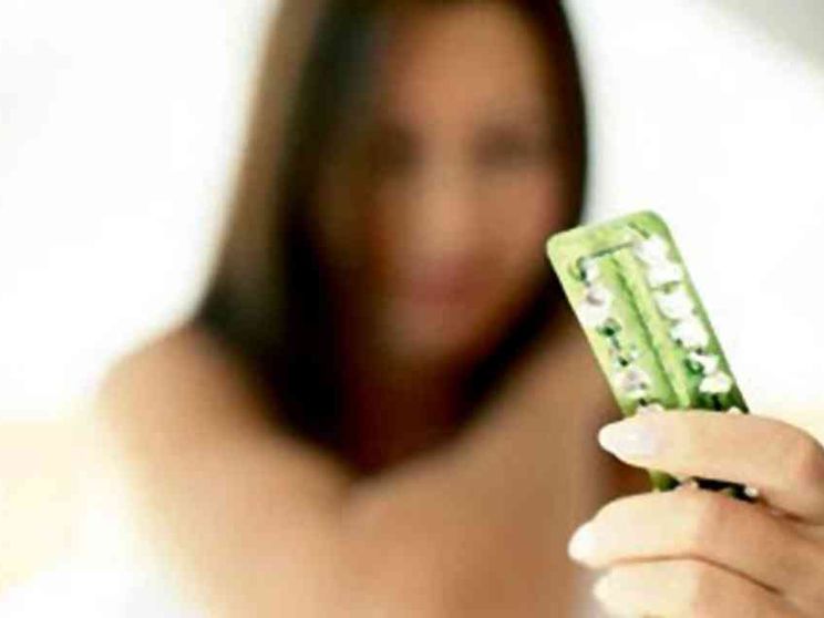 Dubbi sulla "pillola dei 5 giorni". Interviene Aifa, ma il nodo resta