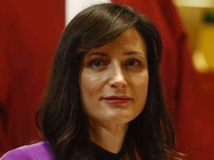 Un'istruzione superiore e verso un «futuro-insieme»