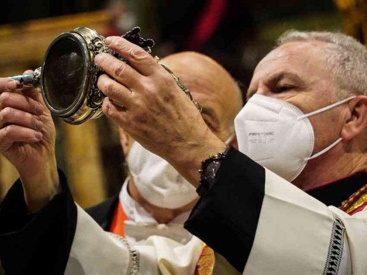 Il sangue non si scioglie, niente prodigio di San Gennaro