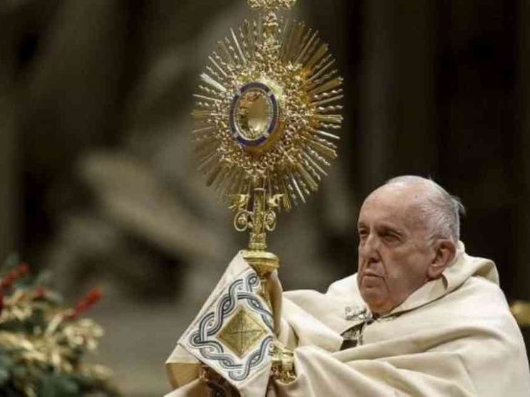 31 dicembre e 1 gennaio: il Papa non presiede i riti per una sciatalgia