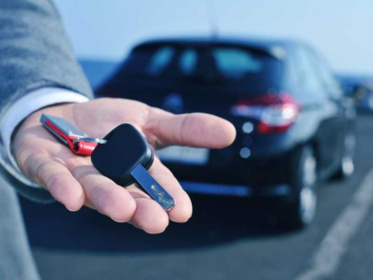 Incentivi, bonus per l'elettrico, multe, revisione: ecco cosa è cambiato