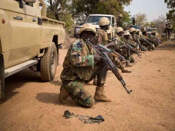 Attaccati due villaggi in Niger. Almeno cento vittime