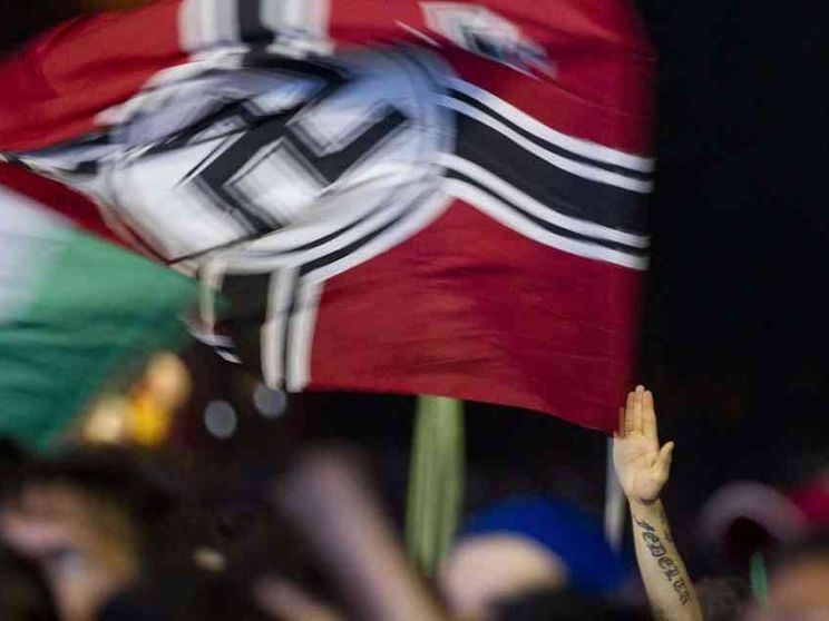 Ora il neonazismo spaventa l’Europa