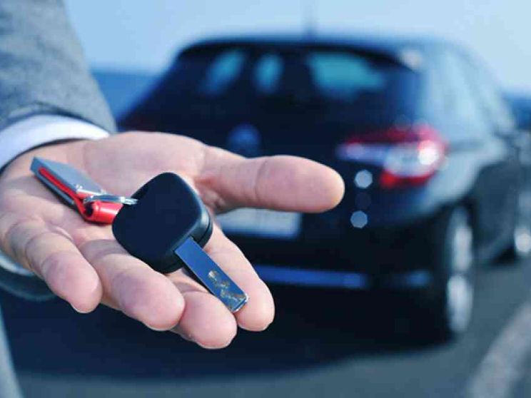 Incentivi, bonus per l'elettrico, multe, revisione: ecco cosa è cambiato