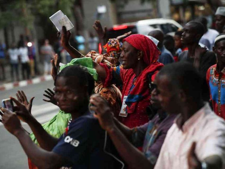 Il duro pugno degli autocrati e l'afrodemocrazia possibile