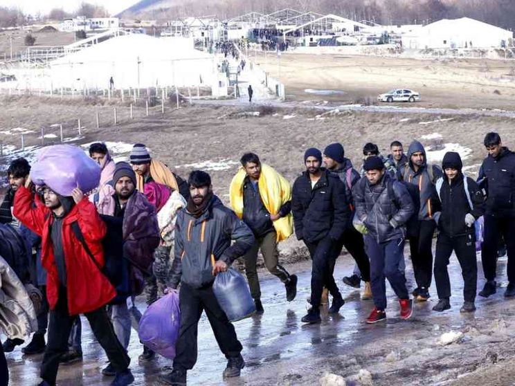 Balcani, continua la gelida vergogna