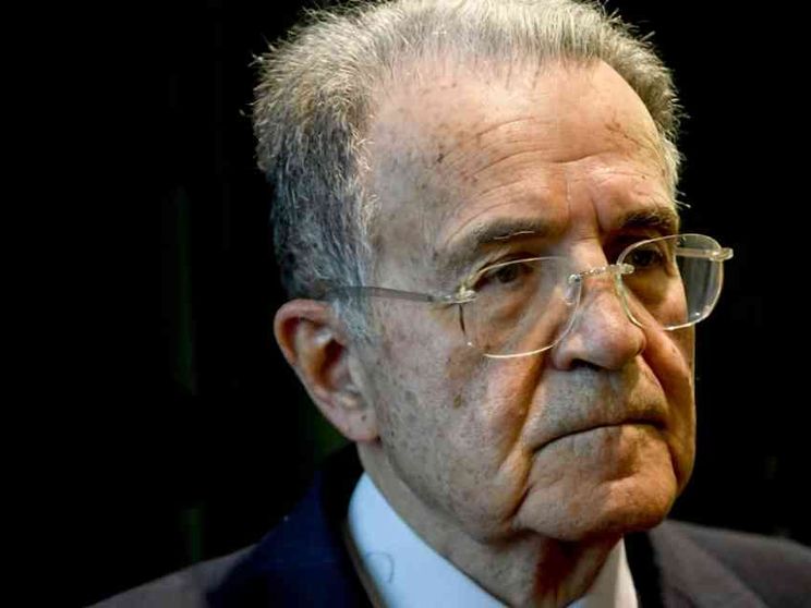 Prodi: «Governo Conte, si vada avanti. Non ci sono alternative»