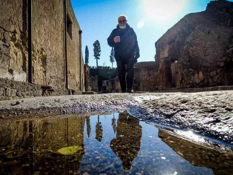 C'è una nuova povertà di vita e servono ristori per l'animo