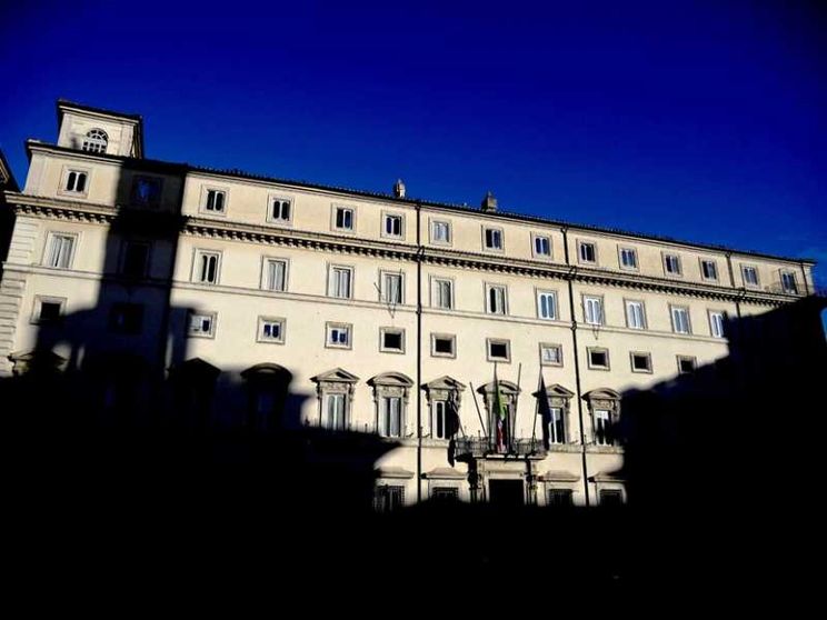 Le Faq della crisi: districarsi tra dimissioni, 2-bis, Ter e semestre bianco