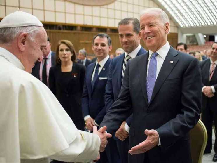 Il Papa a Biden: costruire una società giusta e libera