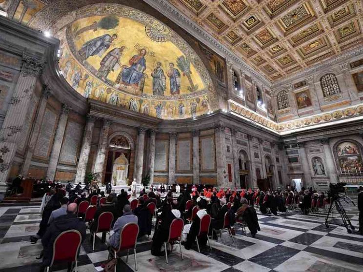 Solo se uniti in Cristo diamo frutti