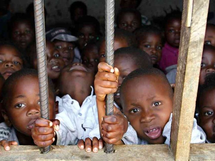 Otto orfani rapiti per essere arruolati. Le autorità: militanti islamici