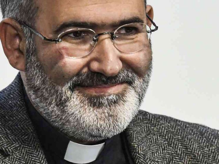 Fra i libri e l'uomo la storia non muore