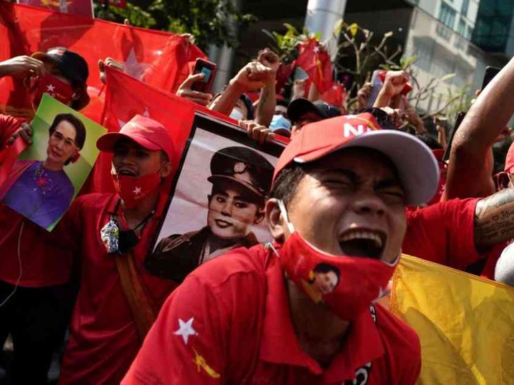 Myanmar, ancora i militari al potere. L'incognita San Suu Kyi