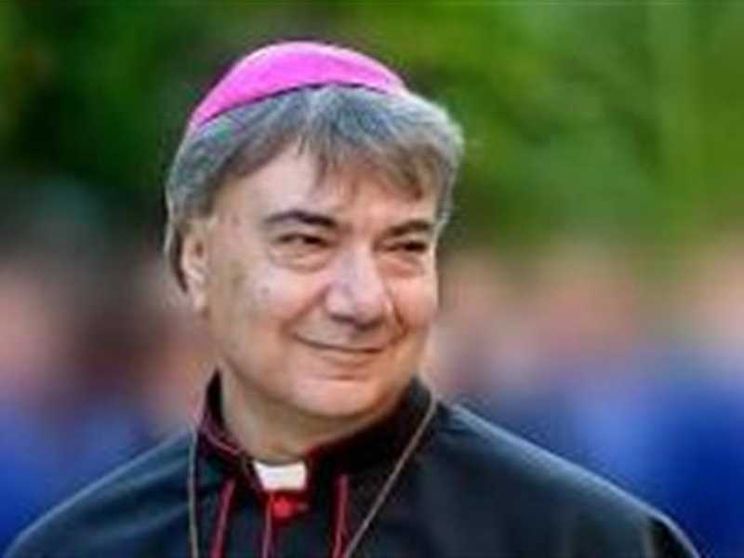 Positivo al tampone l'arcivescovo di Napoli, Domenico Battaglia