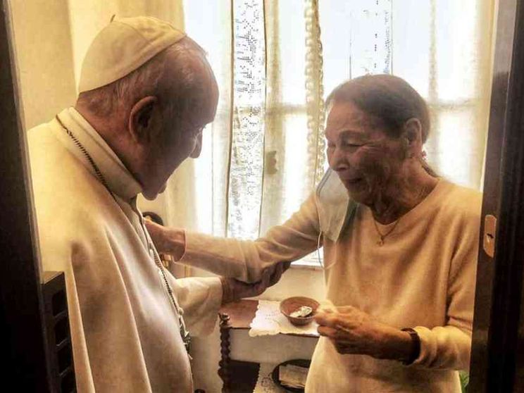 Edith Bruck: «Ho ricevuto il Papa in casa»