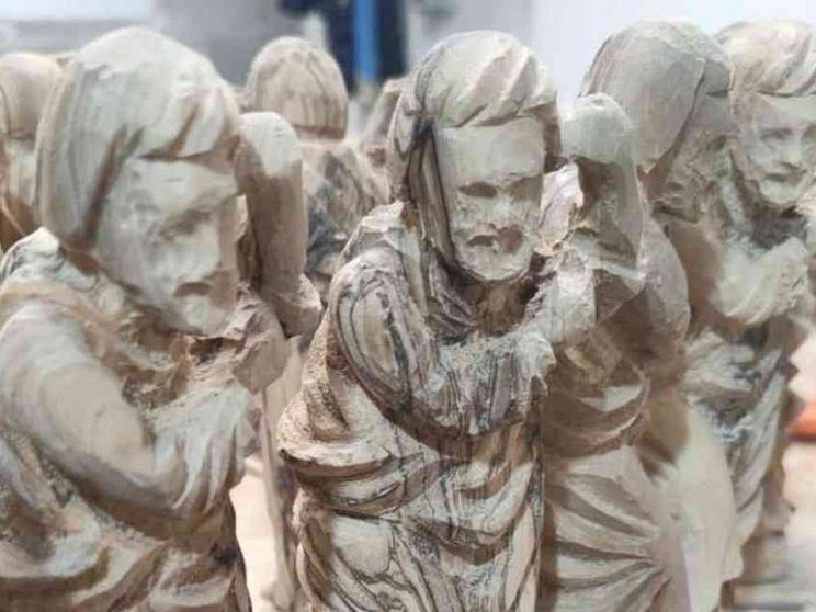 «Grazie a San Giuseppe stipendio garantito per un mese a 15 falegnami»