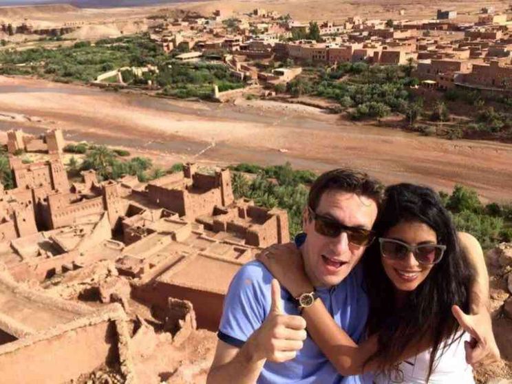 Inappuntabile in ufficio, sapeva "sporcarsi" per i poveri