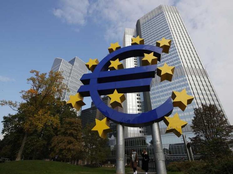 «Il debito si può ristrutturare "interpretando" i Trattati»