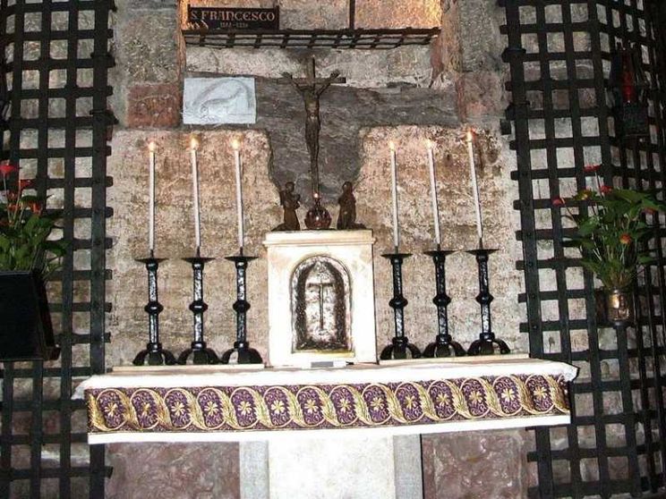 Dopo 20 anni l'olio della Sardegna per la lampada di San Francesco