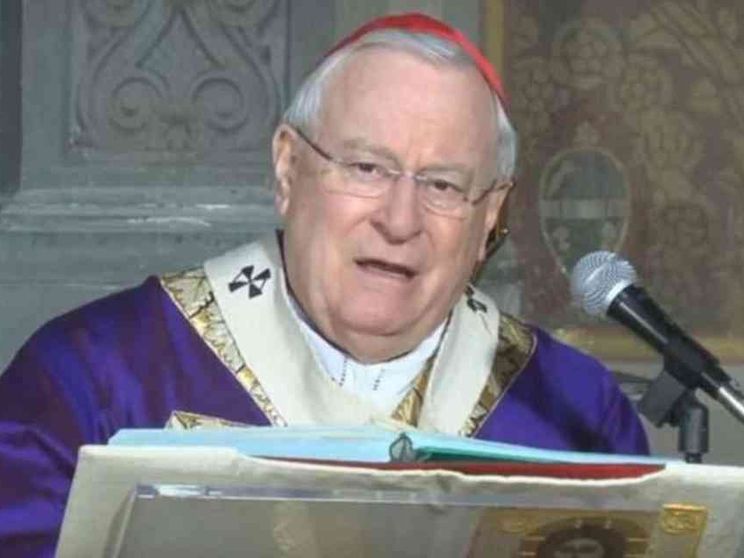 Il cardinale Bassetti celebra la Messa per le vittime della pandemia