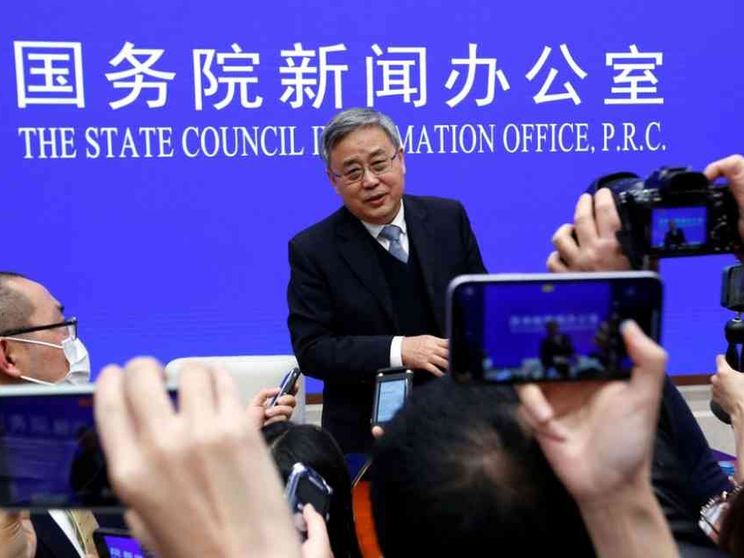 La Cina lancia l'allarme bolla. Ma Fed e Bce tirano dritto