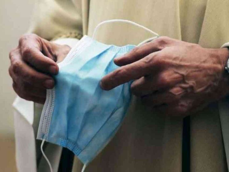 Covid, il sacrificio dei sacerdoti: un libro per ricordarli