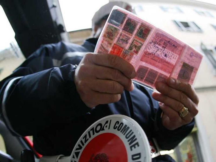 Rinnovo patente e revisione auto, c'è una nuova proroga