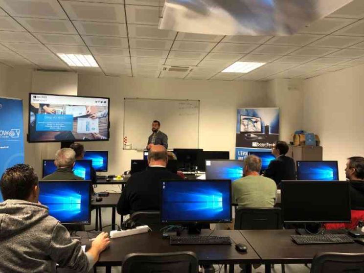 Assunzione di 30 giovani laureati