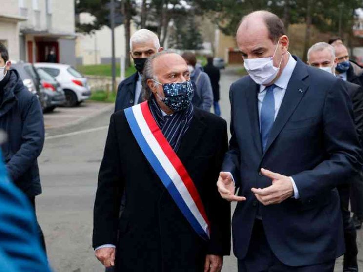 Francia, il grido delle Chiese. «Libertà religiosa a rischio»