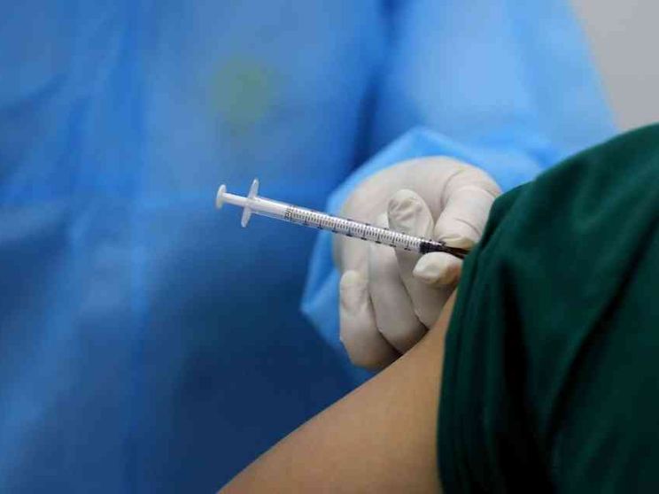 «Vaccini a noi pazienti fragili (e a chi ci assiste), un tunnel burocratico»