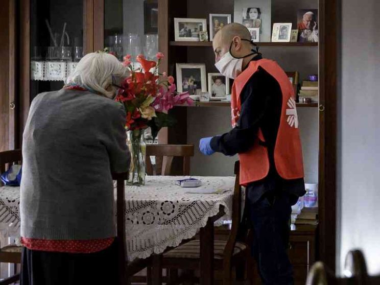 Diocesi, Caritas e IntesaSan Paolo per aiutare chi aiuta