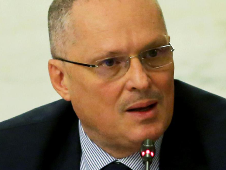 Vaccini, questo yo-yo ci fa solo male