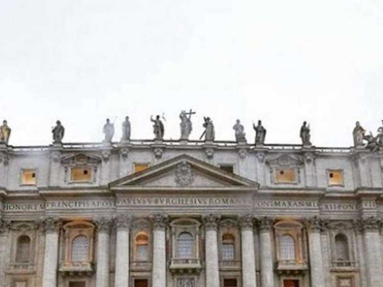 Papa Francesco accetta la rinuncia del vescovo Cuenca Revuelta. Coprì abusi